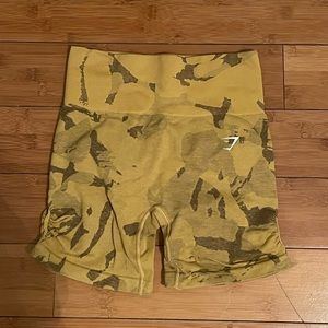 Gymshark camo shorts